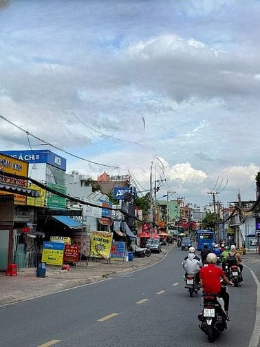 🌷 🌷 🌷 BÁN NHÀ MẶT TIỀN : 256 TÔ NGỌC VÂN - P. LINH ĐÔNG - THỦ ĐỨC