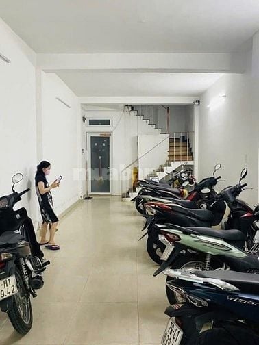 CHDV - TÔ HIẾN THÀNH, Q.10 - 7TỶ450 - CHO THUÊ 45 TRIỆU - HẺM 6M 