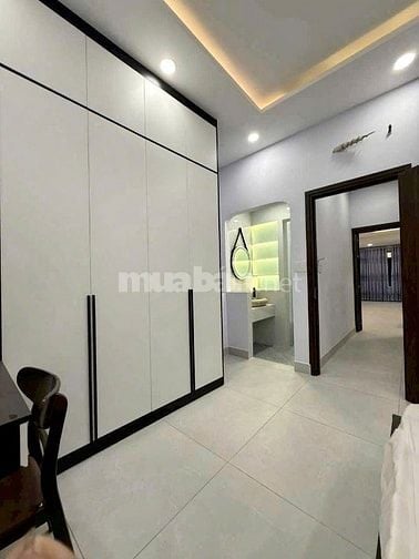 CHÍNH CHỦ BÁN NHÀ Đ NGUYỄN TRỌNG TUYỂN, TÂN BÌNH, SỔ HỒNG RIÊNG