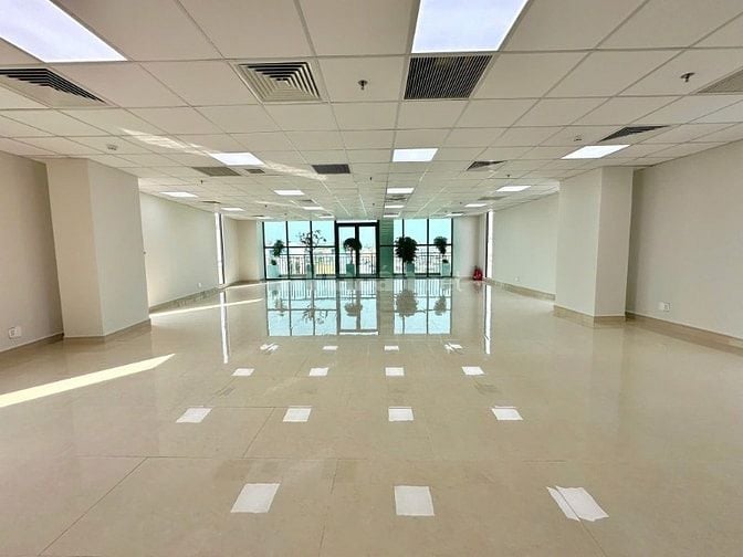 Tòa Nhà Văn Phòng Cho Thuê Mặt Tiền Đường Cộng Hoà Phường 4 Tân Bình