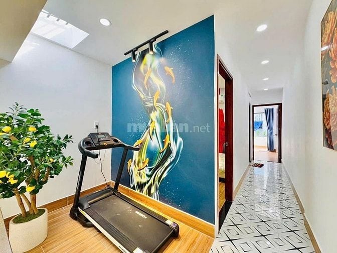 ⭐️Nhà 2 Lầu Mặt tiền đường đẹp Cao Cấp gara để 2 xe hơi Đường Số 2