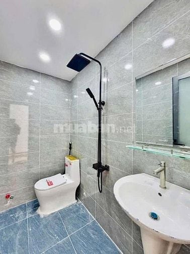 ⭐️Nhà 2 Lầu Mặt tiền đường đẹp Cao Cấp gara để 2 xe hơi Đường Số 2