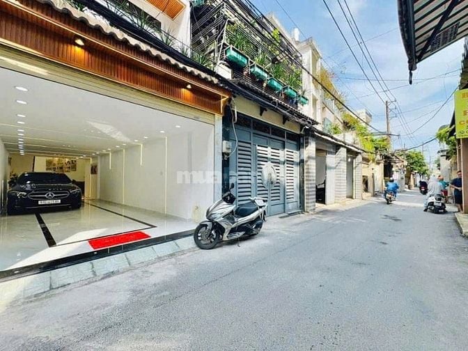 ⭐️Nhà 2 Lầu Mặt tiền đường đẹp Cao Cấp gara để 2 xe hơi Đường Số 2