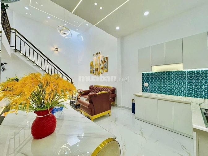 ⭐️Nhà 2 Lầu Mặt tiền đường đẹp Cao Cấp gara để 2 xe hơi Đường Số 2