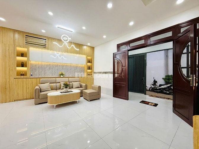 CHỦ BÁN NHÀ ĐẸP MỚI NGANG 5,5M ĐÚC 1LẦU 3PN GIÁ MỀM CHO KHÁCH MAU LẸ