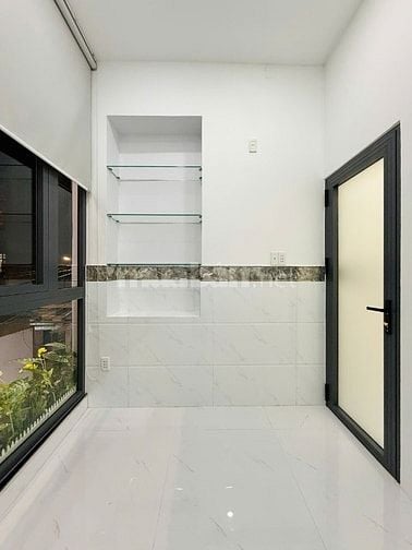 CHỦ BÁN NHÀ ĐẸP MỚI NGANG 5,5M ĐÚC 1LẦU 3PN GIÁ MỀM CHO KHÁCH MAU LẸ