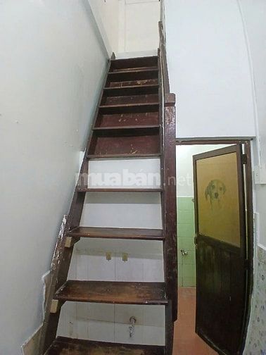 Cho thuê nhà nguyên căn Trần Khánh Dư, Trung tâm Quận 1, sạch đẹp