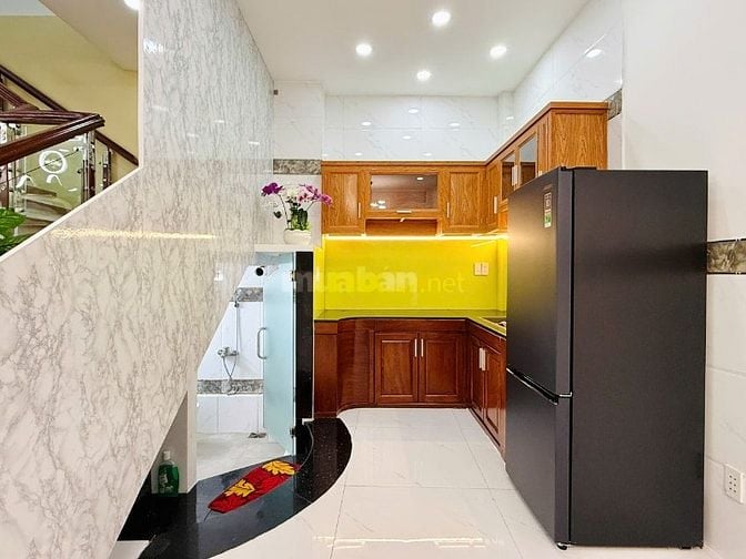 CHỦ BÁN NHÀ ĐẸP MỚI NGANG 5,5M ĐÚC 1LẦU 3PN GIÁ MỀM CHO KHÁCH MAU LẸ