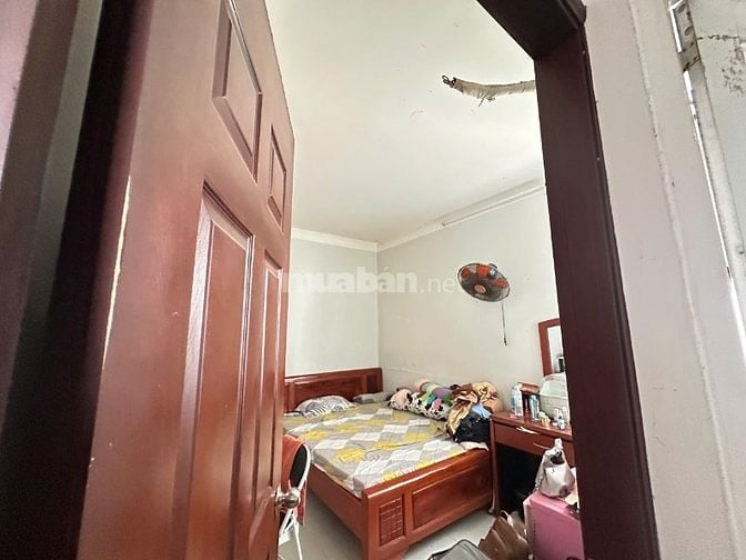 Gia đình chuyển xuống phố – Cần bán lại căn hộ Quang Thái, 60m², 2PN