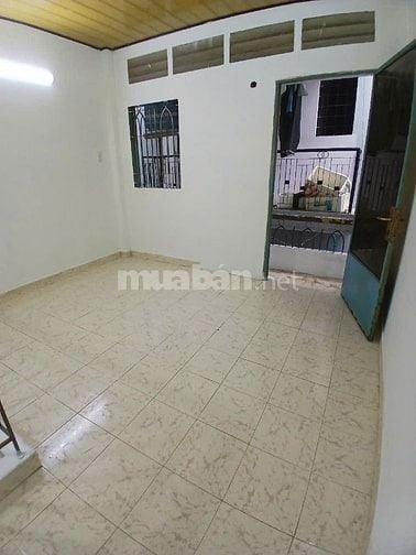 Cho thuê nhà nguyên căn Trần Khánh Dư, Trung tâm Quận 1, sạch đẹp