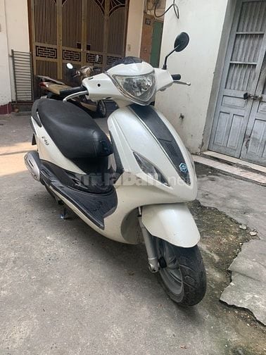 Cần bán xe Piaggio Fly 125cc kim phun, tiết kiệm xăng, đời 2014