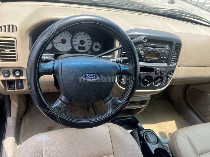 Bán xe Ford Escape 3.0L AT 4WD màu đen