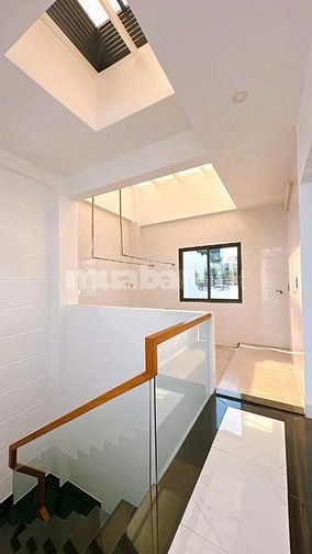 Bán nhà hẻm ba gác đường 11 phường 4 quận 4 giá 9,2 tỷ