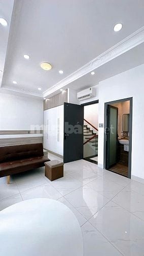 Bán nhà hẻm ba gác đường 11 phường 4 quận 4 giá 9,2 tỷ