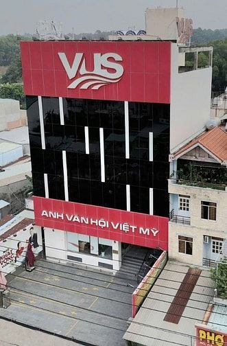 Tòa nhà H6T MT Góc Lê Văn Việt - Nguyễn Văn Tăng, DT 15x22m Giá 65tỷ