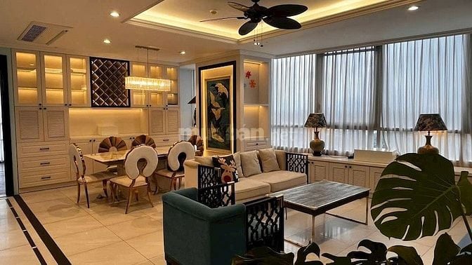 Cho thuê căn hộ Xi Riverview Palace Thảo Điền, 180m2, tầng trung