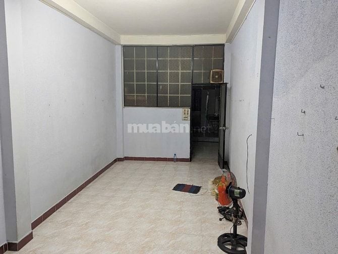 Cho thuê nhà mặt tiền Đội Cung, P.11, Q.11 giá 16tr