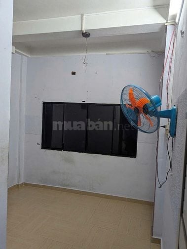 Cho thuê nhà mặt tiền Đội Cung, P.11, Q.11 giá 16tr