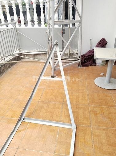Bán gấp nhà CMT8, Quận 3, 85m2, ngang 6m, sát mặt tiền, chỉ 7 tỷ nhỉnh