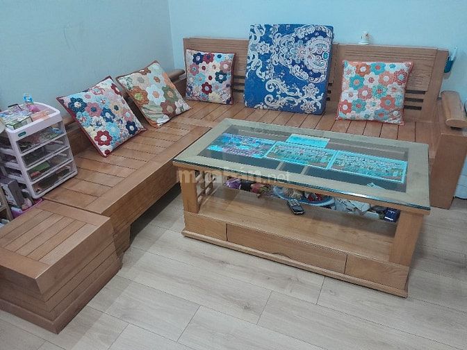 Bán bộ bàn ghế góc chữ L còn rất mới