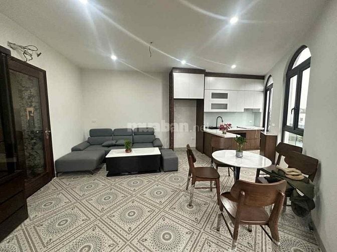 NHÀ MỚI LÔ GÓC PHỐ NGỌC THUỴ - 6TẦNG THANG MÁY - GARA OTO - CHỈ 11 TỶ