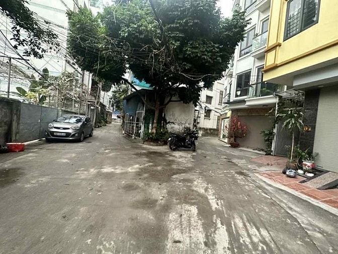 NHÀ MỚI LÔ GÓC PHỐ NGỌC THUỴ - 6TẦNG THANG MÁY - GARA OTO - CHỈ 11 TỶ