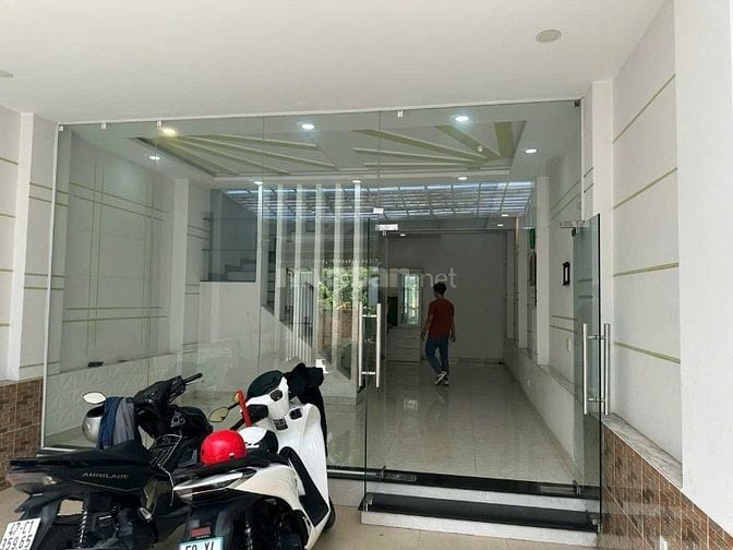 Mặt Tiền khu Lê Văn Thịnh Q2,ngang bự 5.2m, giá mới 9.4 tỷ, hơn 150m2 