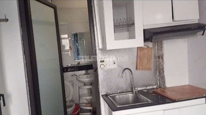 Cho thuê căn khép kín. Tiện ích đủ. Sạch sẽ, thông thoáng. 