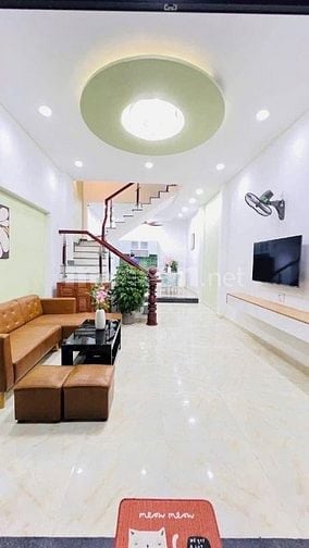CHỈ 4 TỶ BÁN LỖ CĂN NHÀ NGAY CÁCH MẠNG THÁNG 8, Q3 - ĐANG CHO THUÊ  