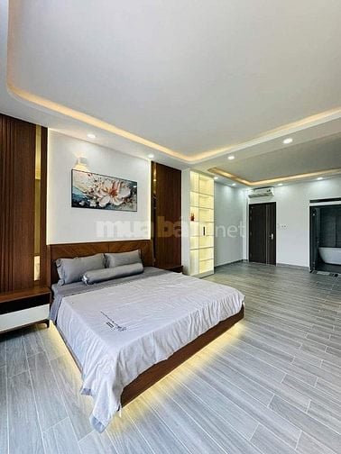 Chính Chủ Bán Biệt Thự KĐT Dịch Vọng . Mặt Phố Chính Thọ Tháp