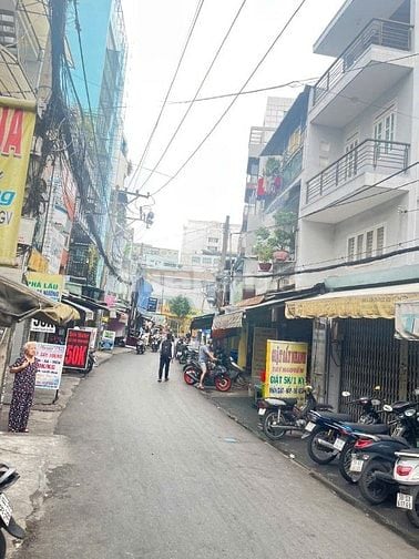 HOT! Nhà mặt tiền 4 tầng rẻ nhất Gò Vấp sát trường ĐH Công Nghiệp 