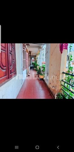 Bán căn hộ 406 tập thể Bộ Tư Lệnh Biên Phòng, diện tích sử dụng 75m2
