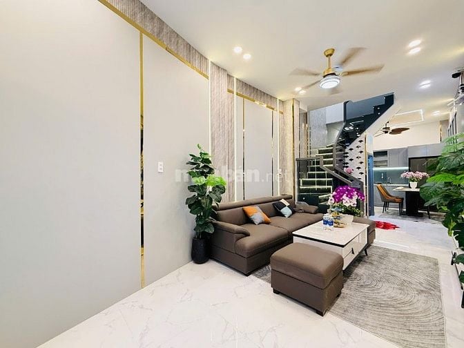 CHỦ BÁN NHÀ MỚI XÂY ĐÚC 1LẦU NGAY KHU SÂN BAY GIÁ MỀM CHO KHÁCH