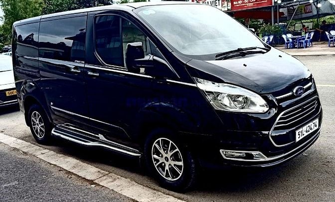 Nghệ sĩ Bán rẻ siêu phẩm FORD TOURNEO 2022 VIP LIMOUSINE PRESIDENT 
