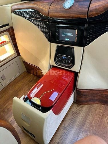 Nghệ sĩ Bán rẻ siêu phẩm FORD TOURNEO 2022 VIP LIMOUSINE PRESIDENT 
