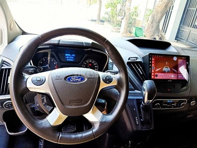 Nghệ sĩ Bán rẻ siêu phẩm FORD TOURNEO 2022 VIP LIMOUSINE PRESIDENT 