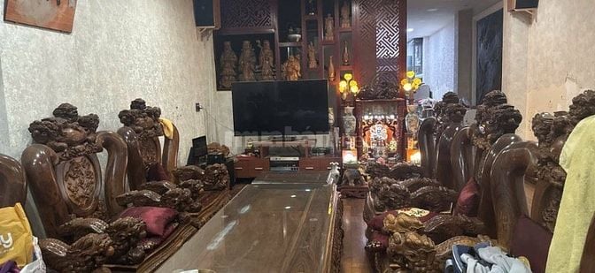 TÒA NHÀ MẶT TIỀN KINH DOANH SẦM UẤT ĐƯỜNG MAN THIỆN 18,5 TỶ 