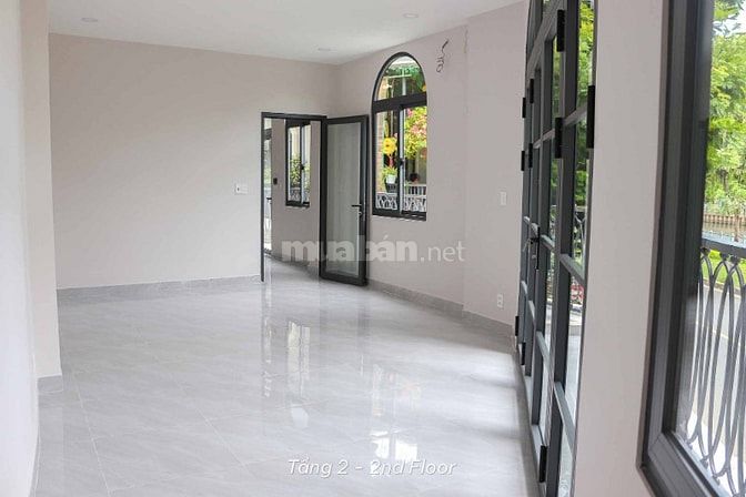 Nhà Mặt tiền cho thuê Nguyên Căn, vị trí đẹp, view công viên - Sông