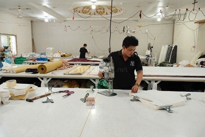 Cty cần tuyển thợ ủi nam làm việc tại đường Hòa Bình, Quận Tân Phú