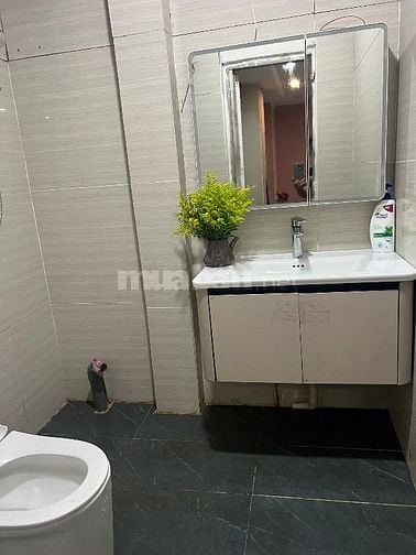 Nhà nguyên căn cho thuê kdc yên tĩnh,