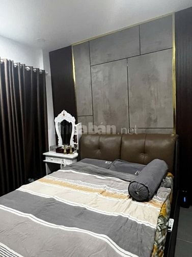 Bán Nhà đường LÂM VĂN BỀN 3 lầu sát trường NGUYỄN HỮU THỌ .Giá 6ty9.