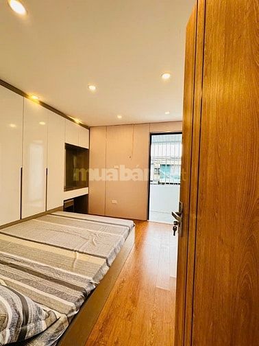 Chính chủ bán CHTT Phương Mai giá 3,45 Tỷ, 70m2. 3N+1VS