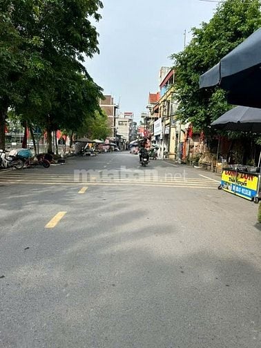 Bán đất Thổ Cư, 2 Mặt Thoáng, Đường Ô Tô, TT Hoài Đức. Giá: 91tr/m2