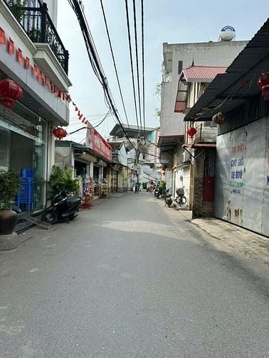 Bán đất Thổ Cư, 2 Mặt Thoáng, Đường Ô Tô, TT Hoài Đức. Giá: 91tr/m2