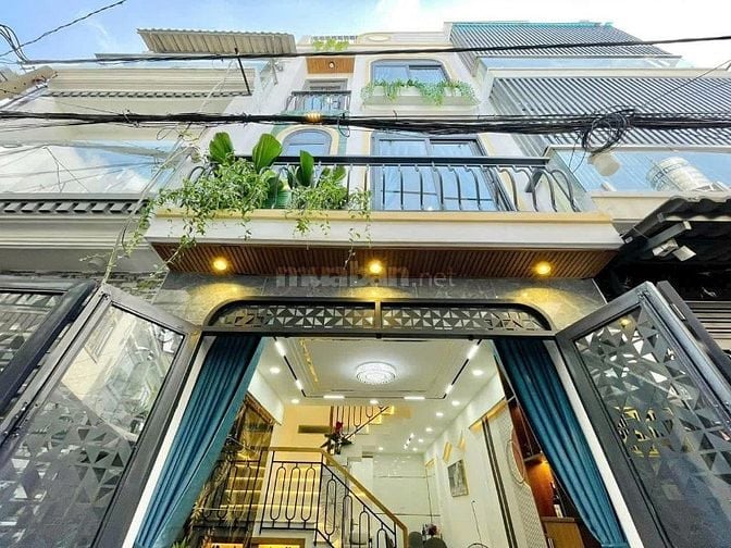 🔥 Nhà 3 Tầng Có Sân Thượng – Hẻm 5m Phan Đăng Lưu – Chỉ 2 Tỷ 550!