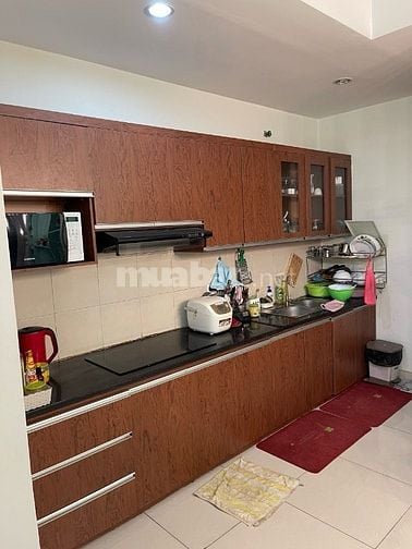 Gia đình chuyển xuống phố – Cần bán lại căn hộ Âu Cơ Tower, 65m², 2PN