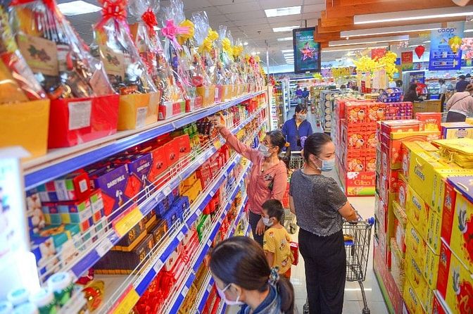 Siêu thị bổ sung nhân sự trung tuổi phụ bán hàng làm việc tại quận 5