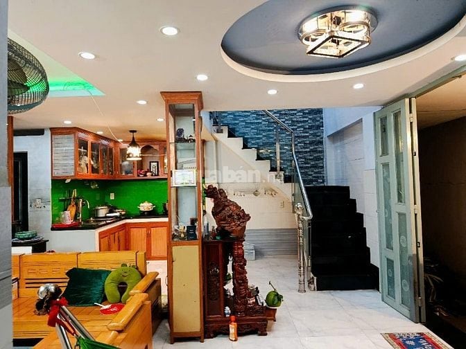 Cho thuê nhà nguyên căn gần trường quốc Nam Việt Q.12