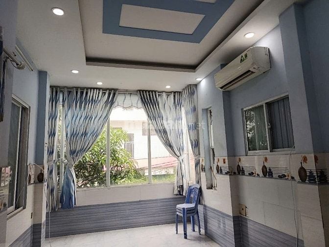 Cho thuê nhà nguyên căn gần trường quốc Nam Việt Q.12