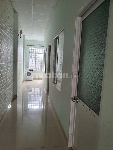 Nhà nguyên căn 86 Nguyễn Giản Thanh